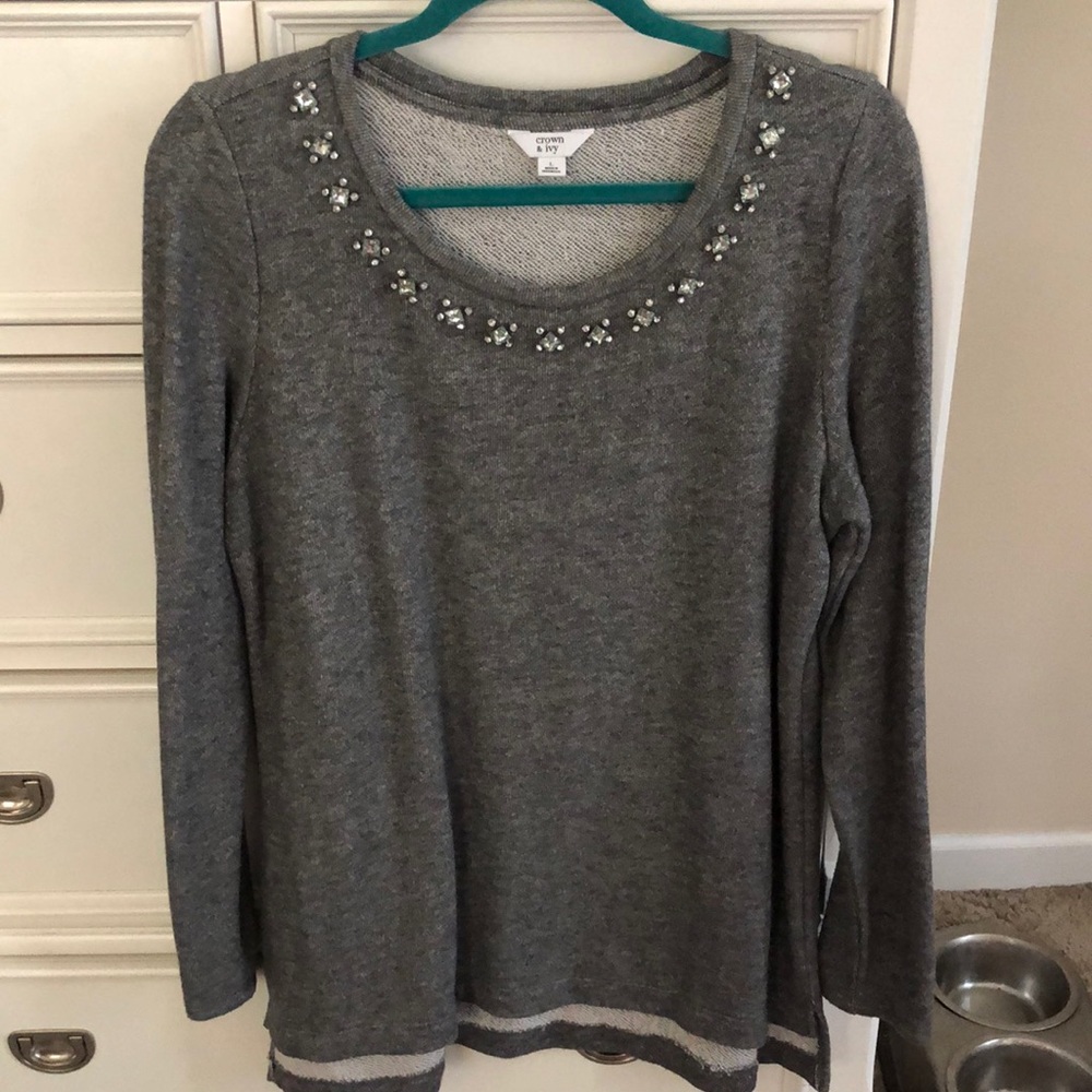 Crown and Ivy sweater